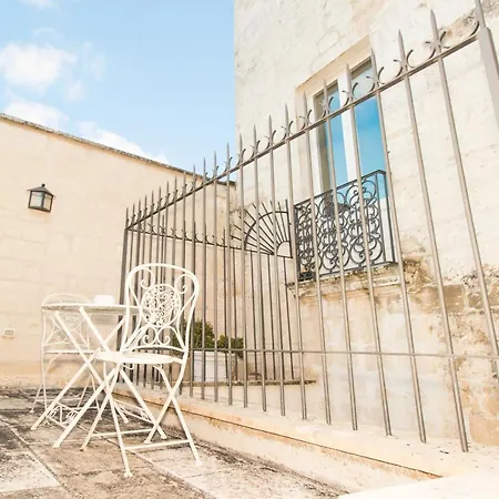 Luxury By And So 3* Lecce