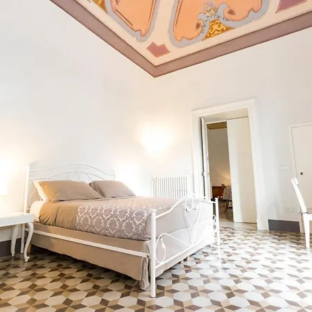 Guest house Luxury By And So *