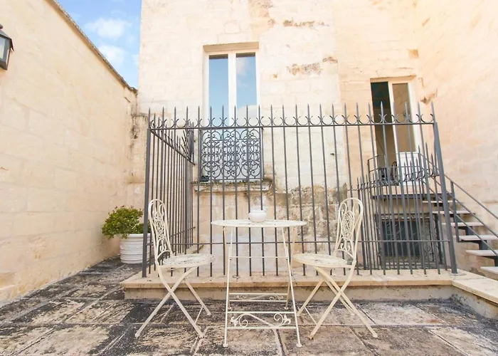 בית הארחה Luxury By And So