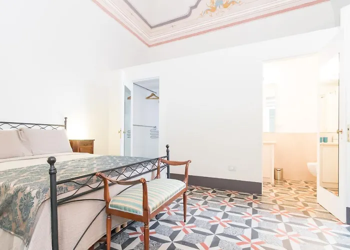 בית הארחה Luxury By And So